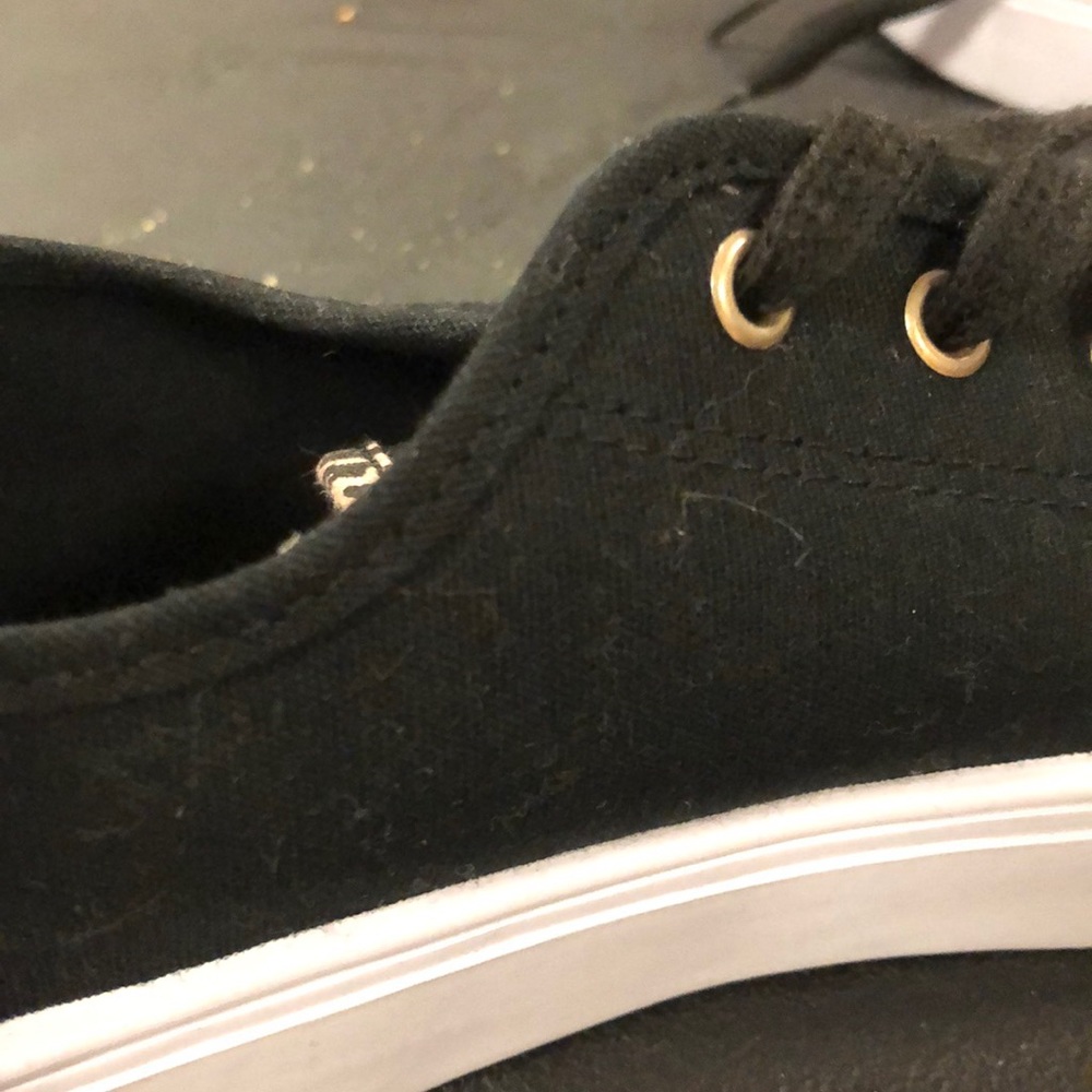 Black sneakers with leopard print detail - Picture 4 of 4